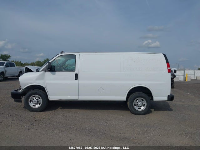 2024 Chevrolet Express G2500 მანქანა იყიდება აუქციონზე, vin: 1GCWGAFP6R1106623, აუქციონის ნომერი: 12627082