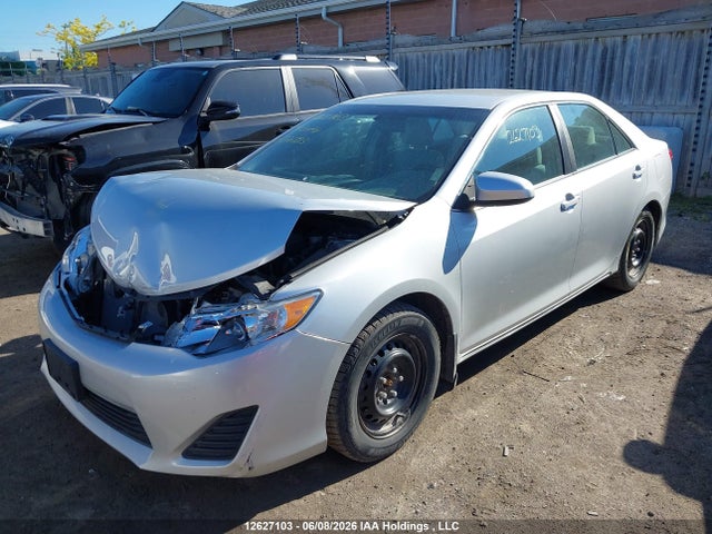 4T1BF1FK0EU370723 Toyota Camry L/se/le/xle
