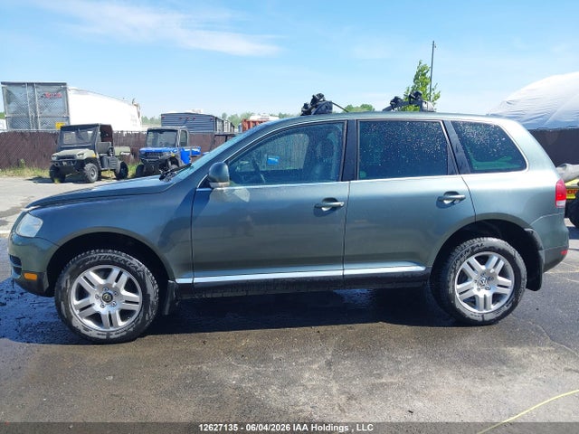 12627135 :رقم المزاد ، WVGCM77L64D052088 vin ، 2004 Volkswagen Touareg 4.2 مزاد بيع