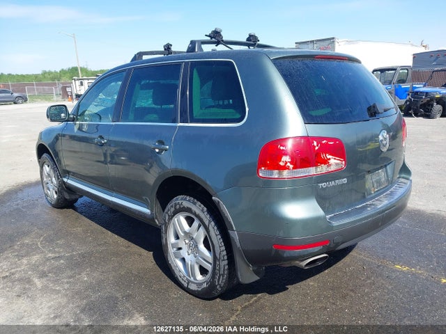 12627135 :رقم المزاد ، WVGCM77L64D052088 vin ، 2004 Volkswagen Touareg 4.2 مزاد بيع