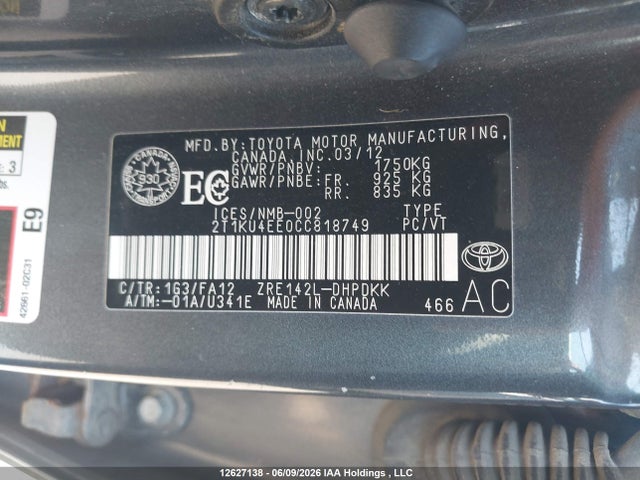 12627138 :رقم المزاد ، 2T1KU4EE0CC818749 vin ، 2012 Toyota Matrix مزاد بيع