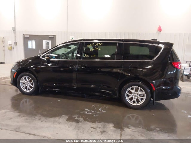 12627140 :رقم المزاد ، 2C4RC1ZG1SR503839 vin ، 2025 Chrysler Grand Caravan Sxt مزاد بيع