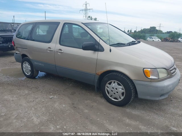 12627157 :رقم المزاد ، 4T3ZF19C83U527227 vin ، 2003 Toyota Sienna Le V6 مزاد بيع