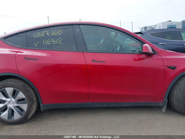 12627160 :رقم المزاد ، 5YJYGDED2MF116812 vin ، 2021 Tesla Model Y Standard Range Rear-wheel Drive مزاد بيع