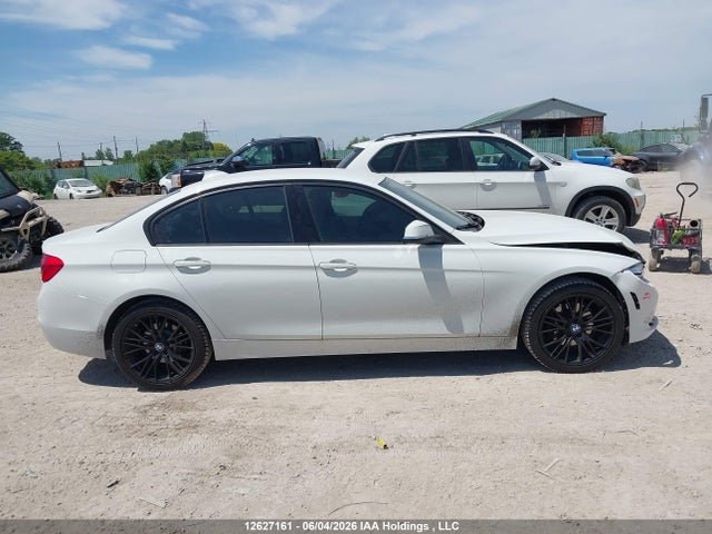 BMW 330i Xdrive 2018 WBA8D9C59JA608465 Image 12