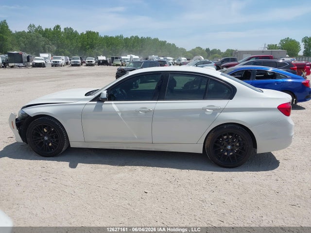 BMW 330i Xdrive 2018 WBA8D9C59JA608465 Image 13