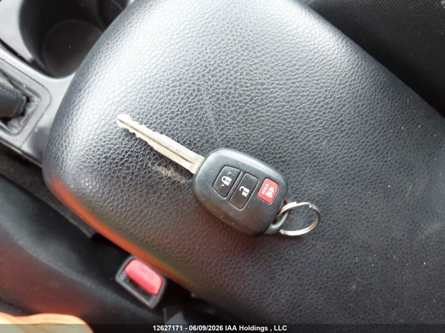 Toyota RAV4 2015 2T3ZFREV2FW186336 Image 11