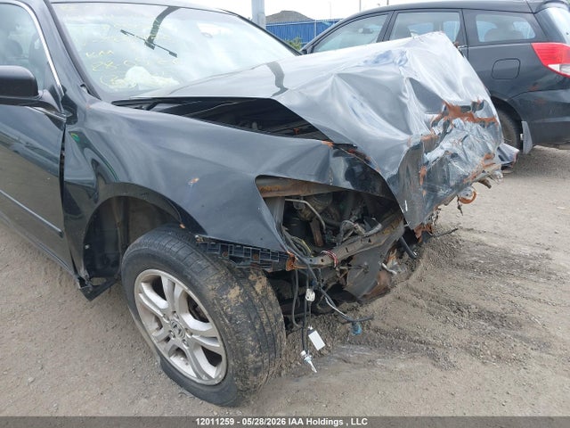 12011259 :رقم المزاد ، 1HGCM55886A806976 vin ، 2006 Honda Accord Sdn مزاد بيع