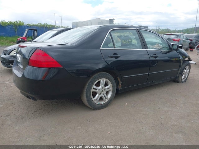 12011259 :رقم المزاد ، 1HGCM55886A806976 vin ، 2006 Honda Accord Sdn مزاد بيع