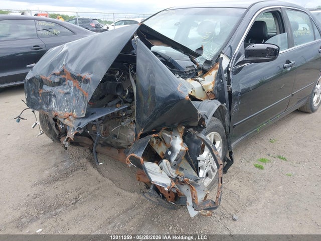12011259 :رقم المزاد ، 1HGCM55886A806976 vin ، 2006 Honda Accord Sdn مزاد بيع