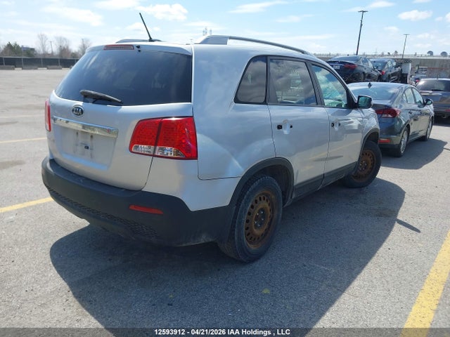 Продажа на аукционе авто 2011 Kia Sorento Lx, vin: 5XYKT3A12BG113955, номер лота: 12593912