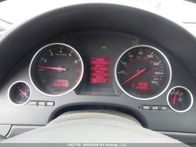 2005 Audi A4 1.8t მანქანა იყიდება აუქციონზე, vin: WAUAC48H55K010741, აუქციონის ნომერი: 12627180
