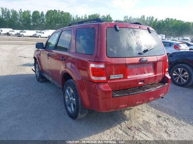 12627181 :رقم المزاد ، 1FMCU0D70BKC15180 vin ، 2011 Ford Escape Xlt مزاد بيع
