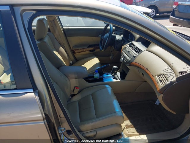 12627185 :رقم المزاد ، 1HGCP26848A804214 vin ، 2008 Honda Accord مزاد بيع
