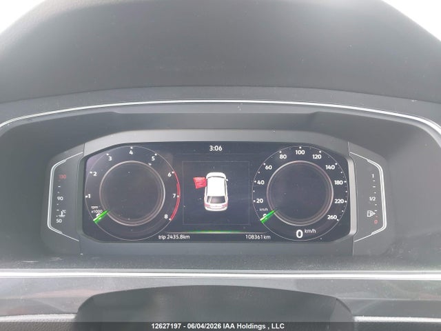 Продаж на аукціоні авто 2022 Volkswagen Tiguan Highline R-line, vin: 3VV4B7AXXNM057473, номер лоту: 12627197