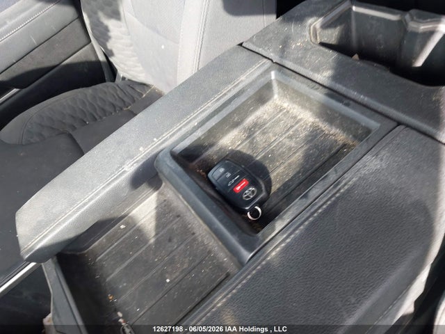 5TFLA5EC0NX001433 Toyota Tundra Sr5