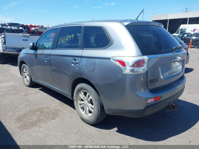 Mitsubishi Outlander 2014 JA4AD2A39EZ600414 Image 3