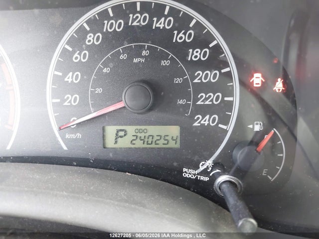 2010 Toyota Corolla მანქანა იყიდება აუქციონზე, vin: 2T1BU4EE6AC233039, აუქციონის ნომერი: 12627205