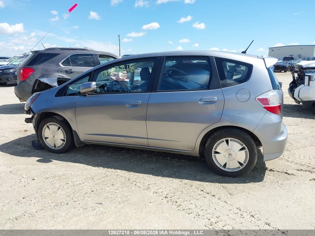 12627218 :رقم المزاد ، JHMGE8H52AC800036 vin ، 2010 Honda Fit Lx مزاد بيع