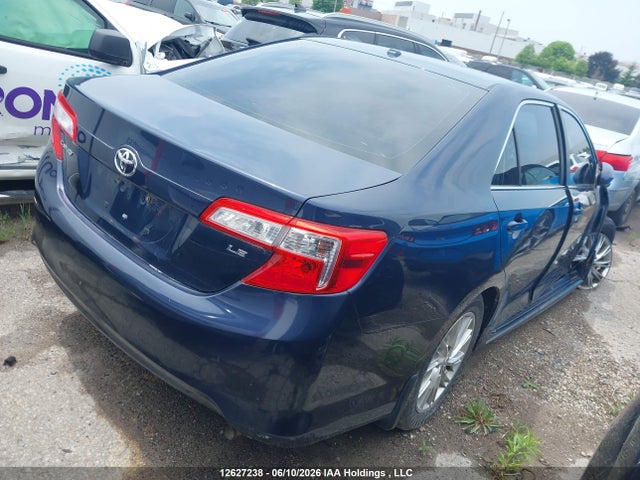 12627238 :رقم المزاد ، 4T1BF1FK6EU790941 vin ، 2014 Toyota Camry Le مزاد بيع