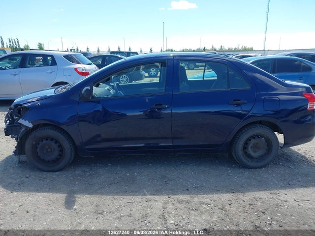 12627240 :رقم المزاد ، JTDBT923781232158 vin ، 2008 Toyota Yaris مزاد بيع