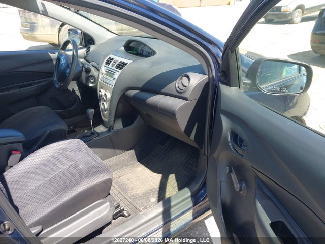 12627240 :رقم المزاد ، JTDBT923781232158 vin ، 2008 Toyota Yaris مزاد بيع