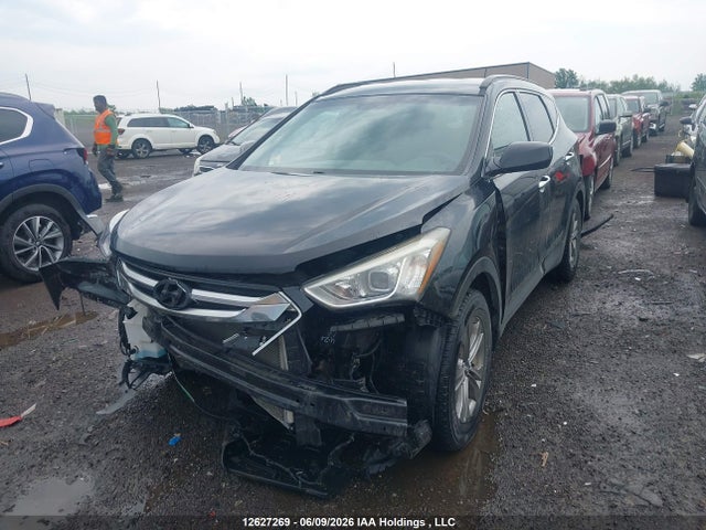 12627269 :رقم المزاد ، 5XYZT3LB9GG307975 vin ، 2016 Hyundai Santa Fe Sport 2.4 Base مزاد بيع