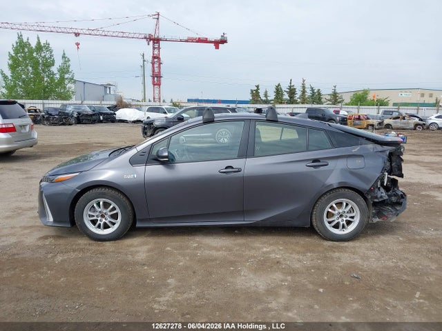 12627278 :رقم المزاد ، JTDKAMFP7N3229198 vin ، 2022 Toyota Prius Prime مزاد بيع