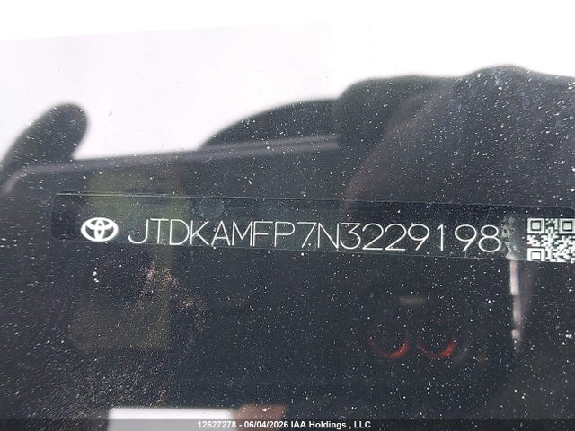 12627278 :رقم المزاد ، JTDKAMFP7N3229198 vin ، 2022 Toyota Prius Prime مزاد بيع