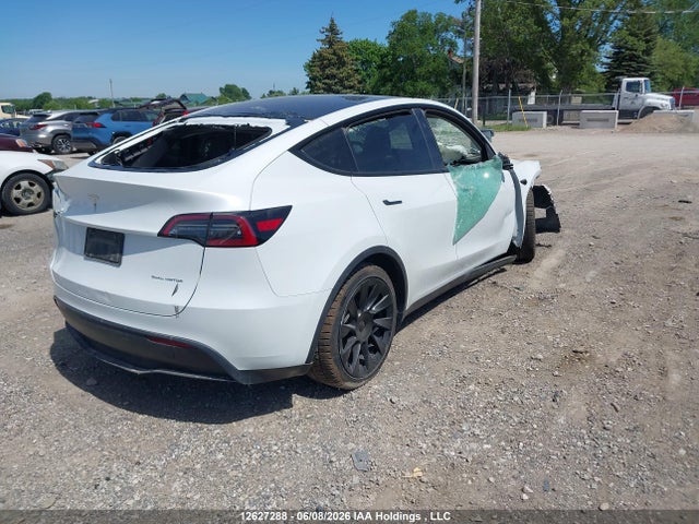 7SAYGDEE0RF210433 Tesla Model Y