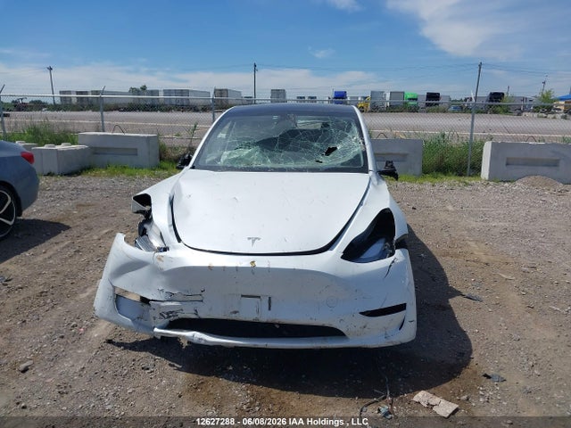 7SAYGDEE0RF210433 Tesla Model Y