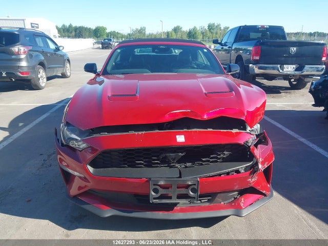 12627293 :رقم المزاد ، 1FATP8UH1M5129130 vin ، 2021 Ford Mustang Convertible مزاد بيع