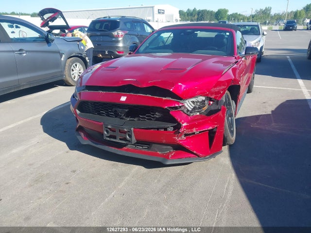 Ford Mustang Convertible 2021 1FATP8UH1M5129130 Image 2
