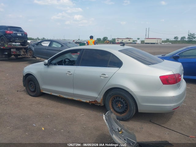 Aukcja sprzedaży 2011 Volkswagen Jetta 2.5l Comfortline/2.5l Sportline, vin: 3VWDX7AJ0BM040556, numer aukcji: 12627294