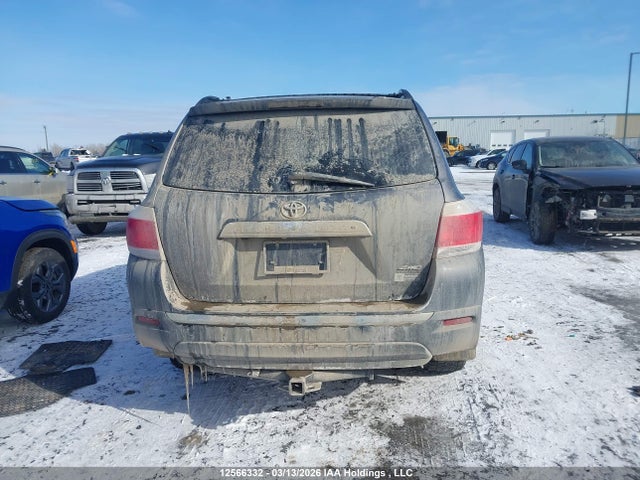 2013 Toyota Highlander V6 Limited მანქანა იყიდება აუქციონზე, vin: 5TDDK3EH6DS217910, აუქციონის ნომერი: 12566332