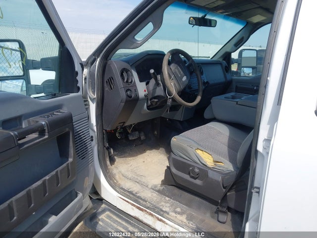 12622432 :رقم المزاد ، 1FT8W3B65CEB63366 vin ، 2012 Ford F-350 Xl مزاد بيع