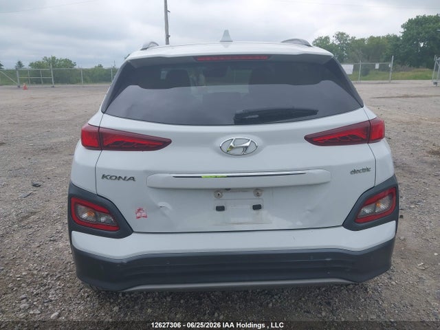 12627306 :رقم المزاد ، KM8K33AG4MU120410 vin ، 2021 Hyundai Kona Limited مزاد بيع