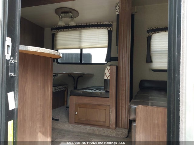 Heartland Recreational 2017 5SFPB3023HE342212 Image 5