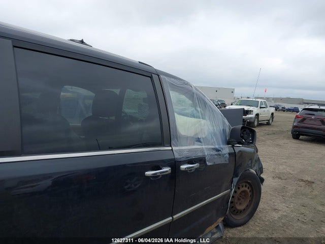 2010 Chrysler Town & Country Limited მანქანა იყიდება აუქციონზე, vin: 2A4RR6DX2AR162396, აუქციონის ნომერი: 12627311