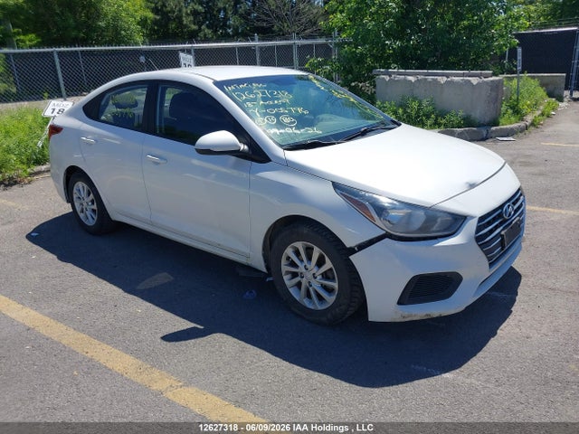 2018 Hyundai Accent მანქანა იყიდება აუქციონზე, vin: 3KPC24A32JE005796, აუქციონის ნომერი: 12627318