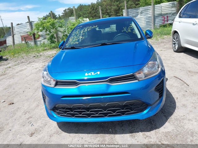 2022 Kia Rio S მანქანა იყიდება აუქციონზე, vin: 3KPA25AD8NE495625, აუქციონის ნომერი: 12627322