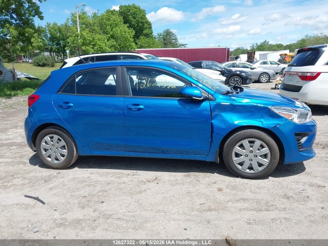 2022 Kia Rio S მანქანა იყიდება აუქციონზე, vin: 3KPA25AD8NE495625, აუქციონის ნომერი: 12627322