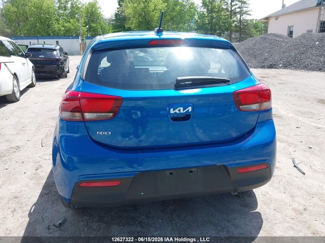 2022 Kia Rio S მანქანა იყიდება აუქციონზე, vin: 3KPA25AD8NE495625, აუქციონის ნომერი: 12627322