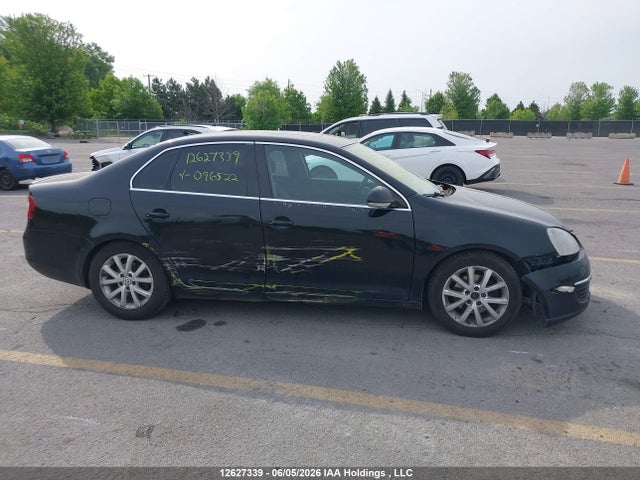 12627339 :رقم المزاد ، 3VWHL7AJ5AM096522 vin ، 2010 Volkswagen Jetta مزاد بيع