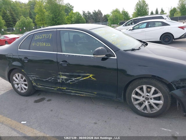 12627339 :رقم المزاد ، 3VWHL7AJ5AM096522 vin ، 2010 Volkswagen Jetta مزاد بيع