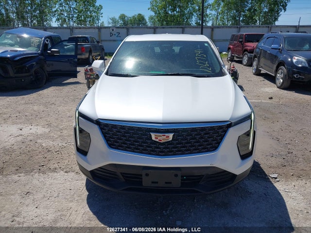 Cadillac Xt4 Luxury 2024 1GYAZAR44RF192369 Image 12