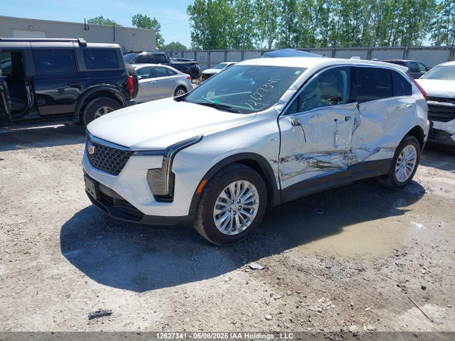 Cadillac Xt4 Luxury 2024 1GYAZAR44RF192369 Image 2