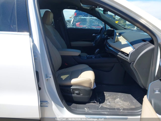 Cadillac Xt4 Luxury 2024 1GYAZAR44RF192369 Image 5