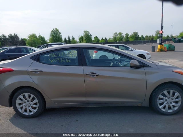 2012 Hyundai Elantra მანქანა იყიდება აუქციონზე, vin: 5NPDH4AE9CH093636, აუქციონის ნომერი: 12627359