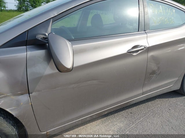 2012 Hyundai Elantra მანქანა იყიდება აუქციონზე, vin: 5NPDH4AE9CH093636, აუქციონის ნომერი: 12627359